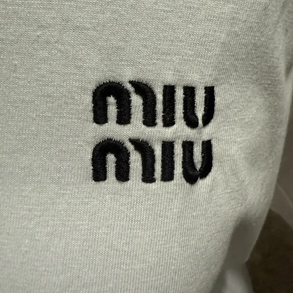 Miu Miu Classic White Short Sleeve Tee - Picture 2 of 5
